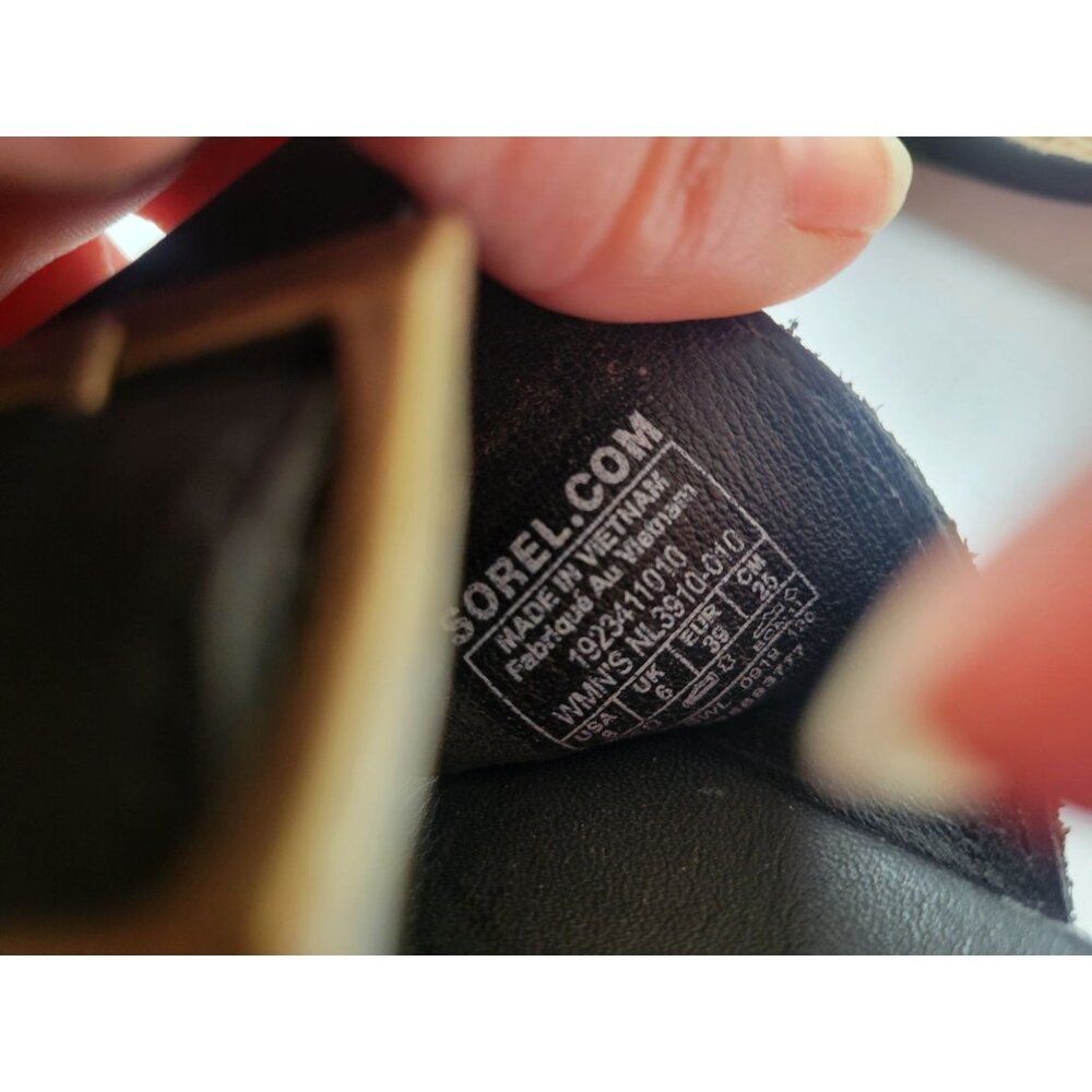 Sorel Women's Roaming Buckle Slide Sandals featuring a leather upper Size 8 - Picture 8 of 8